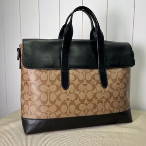 Men's Leather Messenger Bag